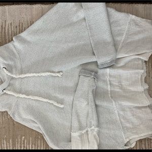 FREE PEOPLE FLOWY TOP